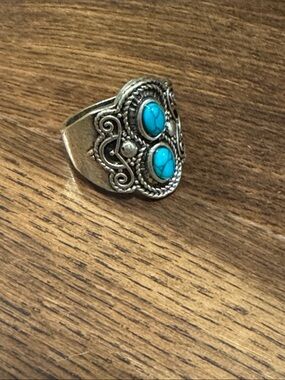 Turquoise Accent Silver-Tone Bohemian Southwestern Statement Ring Size 10